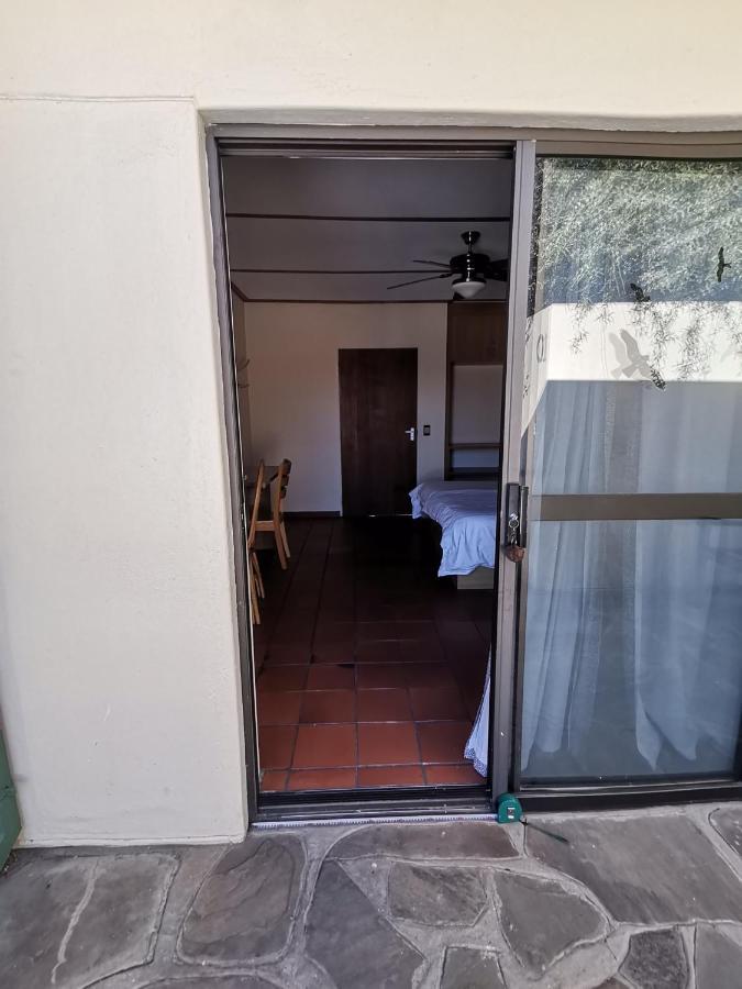 Onganga Hotel Pension Windhoek Exterior photo