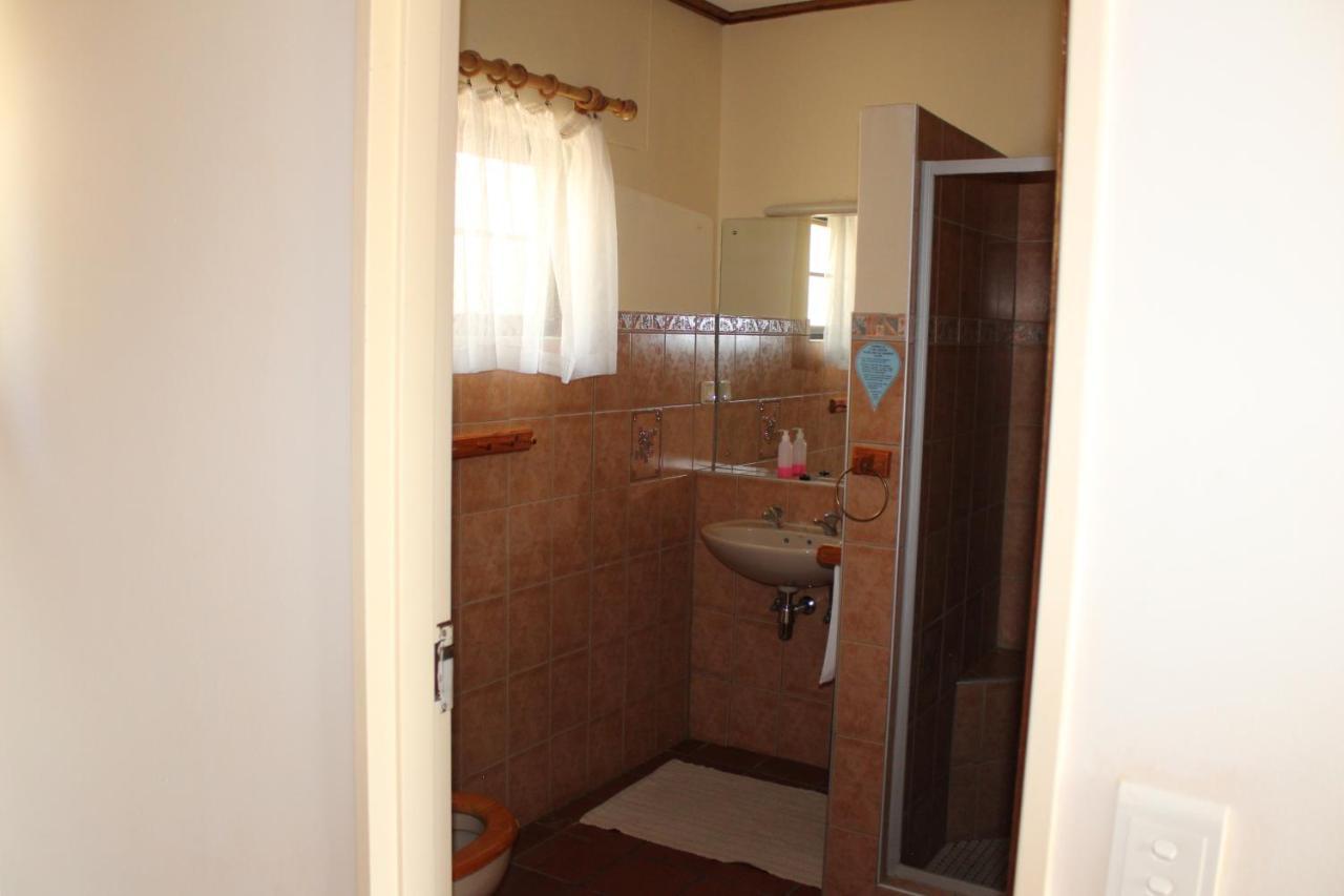 Onganga Hotel Pension Windhoek Exterior photo
